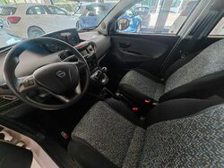 Lancia Y 1.0 HYBRID SILVER foto 4