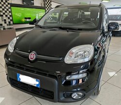 Fiat PANDA 1.O HYBRID CITY LIFE foto 1
